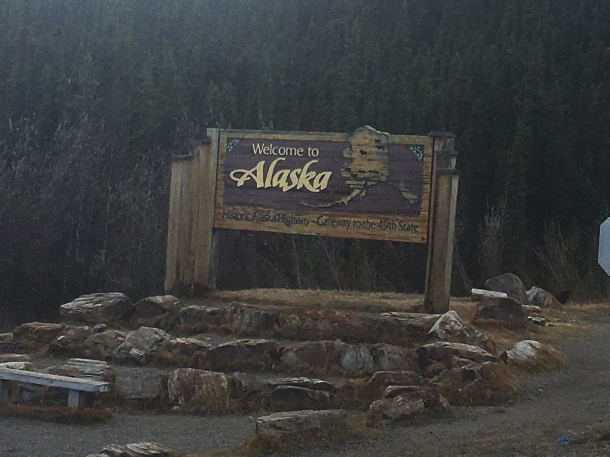 Alaska Trip Day 25: Crossing the Alaskan Border into a Town called
Tok… 05/10/17